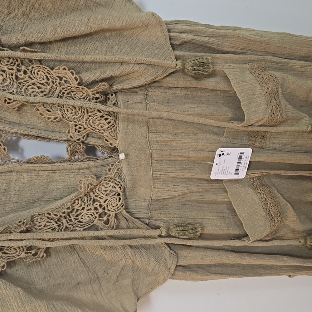 NWT BALI ROLLING DUNES JUMPSUIT- Size Small And Large - Picture 4 of 4